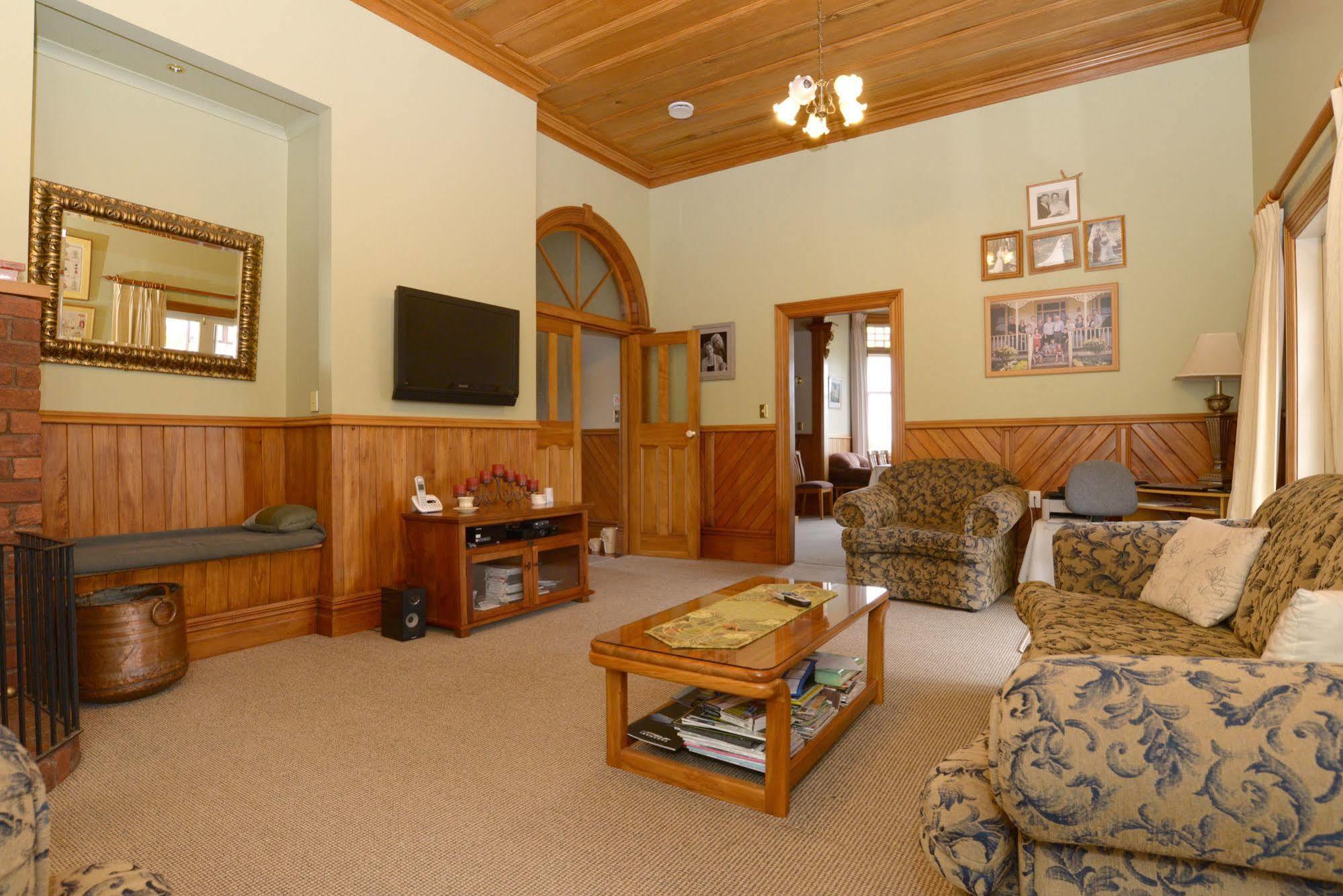 Villa Heights Bed And Breakfast 뉴플리머스 외부 사진